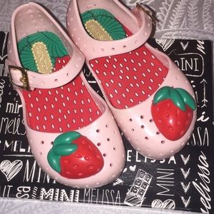 Mini Melissa girls jelly strawberry sandals sz 7